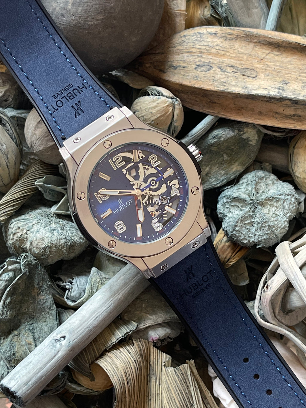 Hublot Genève – Royal Blue Dial Swiss Timepiece with Leather Strap
