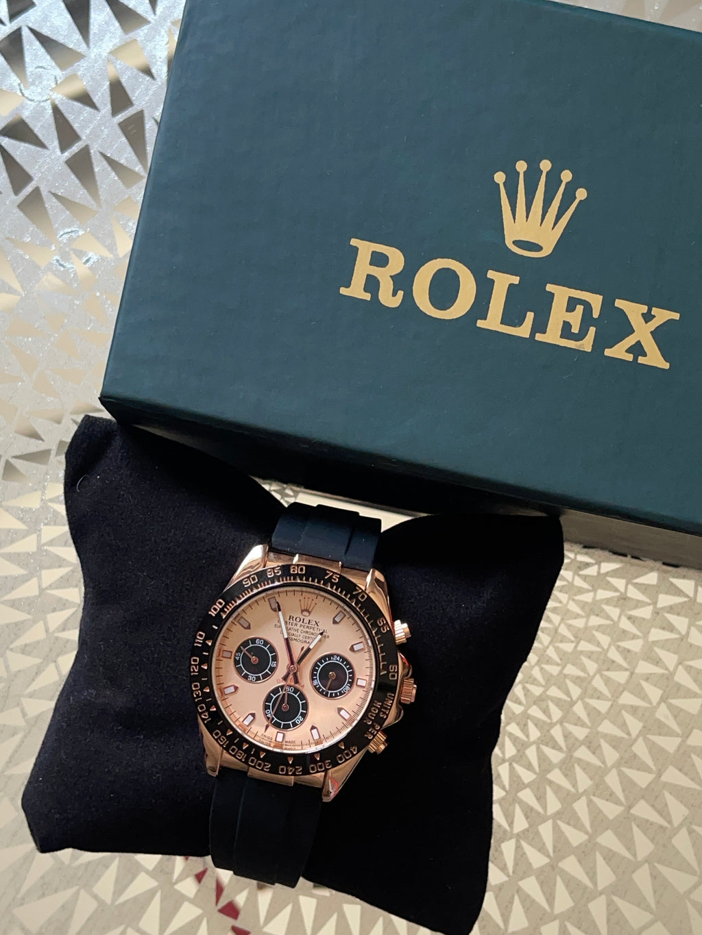 Rolex Daytona Rose Gold Rubber Strap Chronograph Working