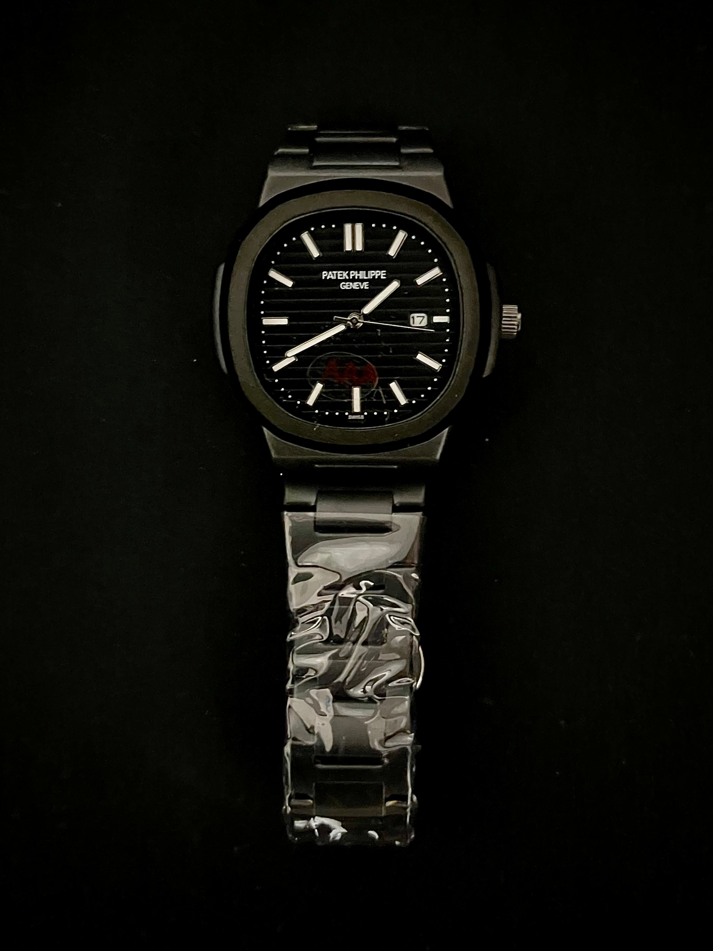 Patek Philippe Nautilus All Black – Stealth Edition