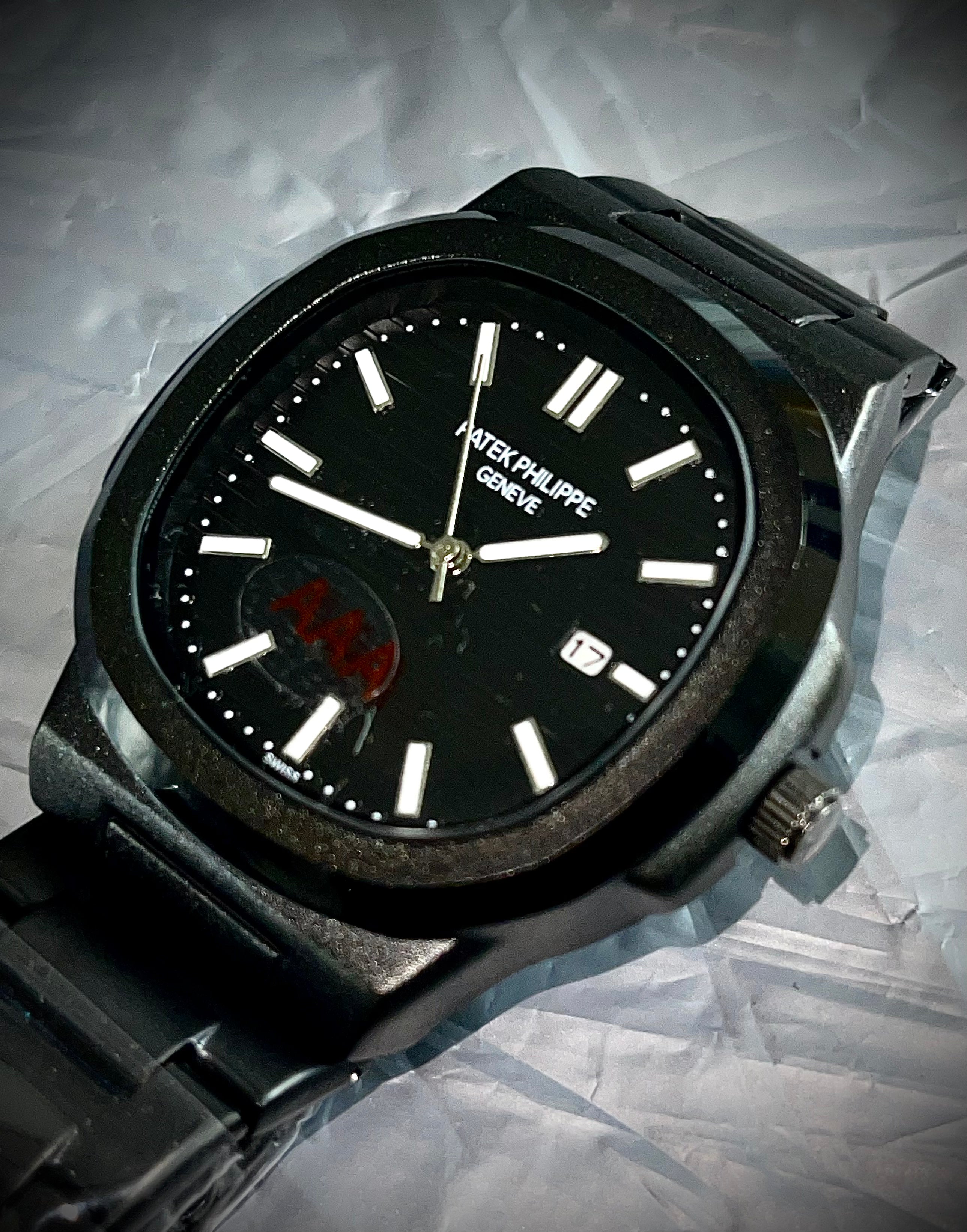 Patek Philippe Nautilus All Black – Stealth Edition